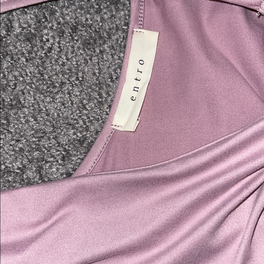 ✨ 3 for $20 ✨ Women’s keyhole back dress - Picture 5 of 6